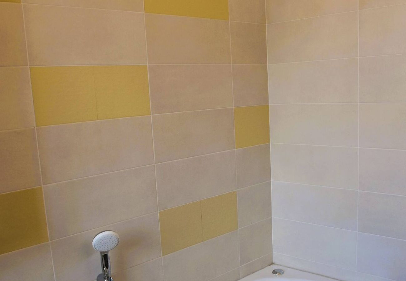 Apartment in Costermano - Appartamento Casa Aida a Costermano