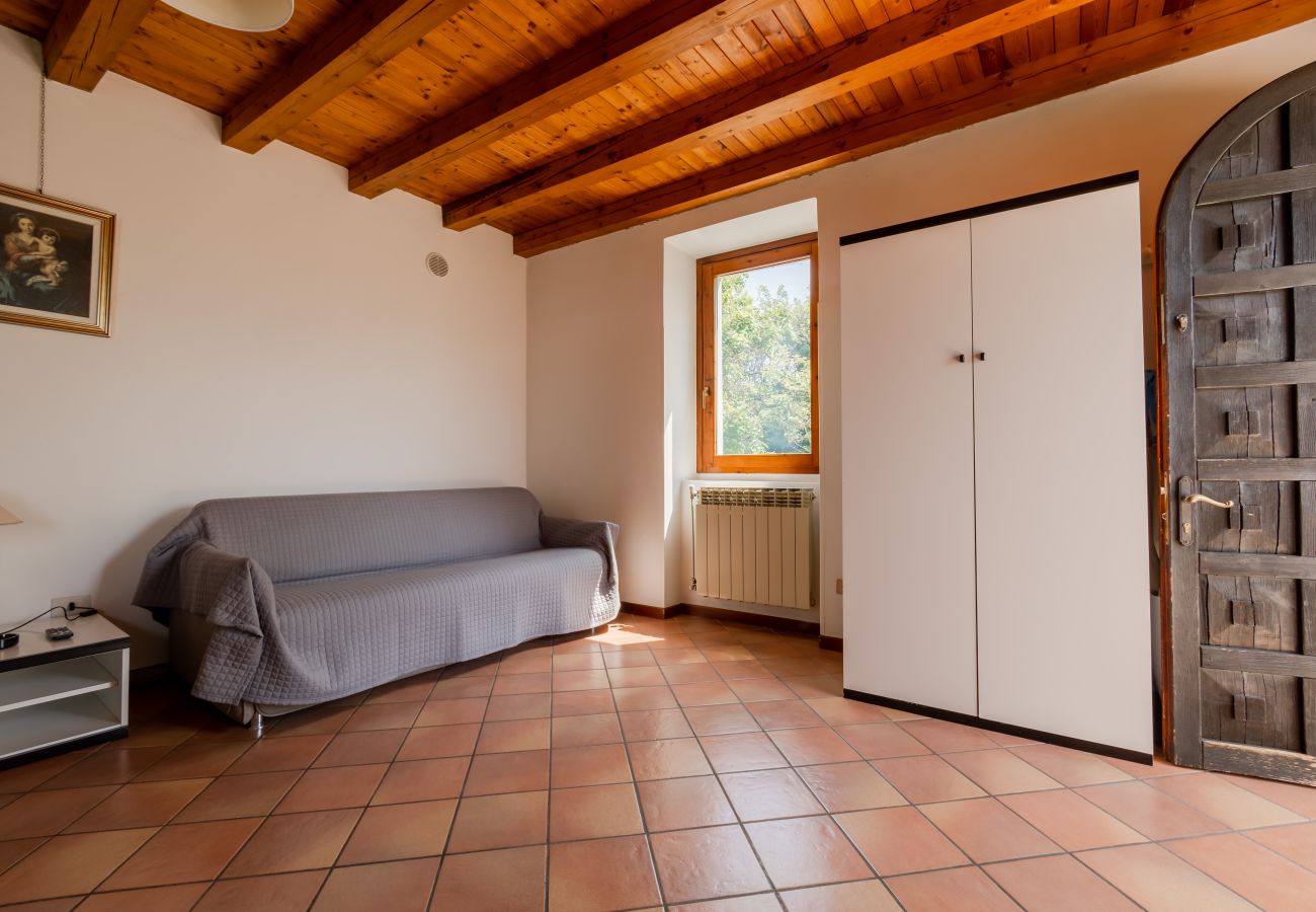 Apartment in Garda - Cà Pignoi N. 1 - 4H - GAA261
